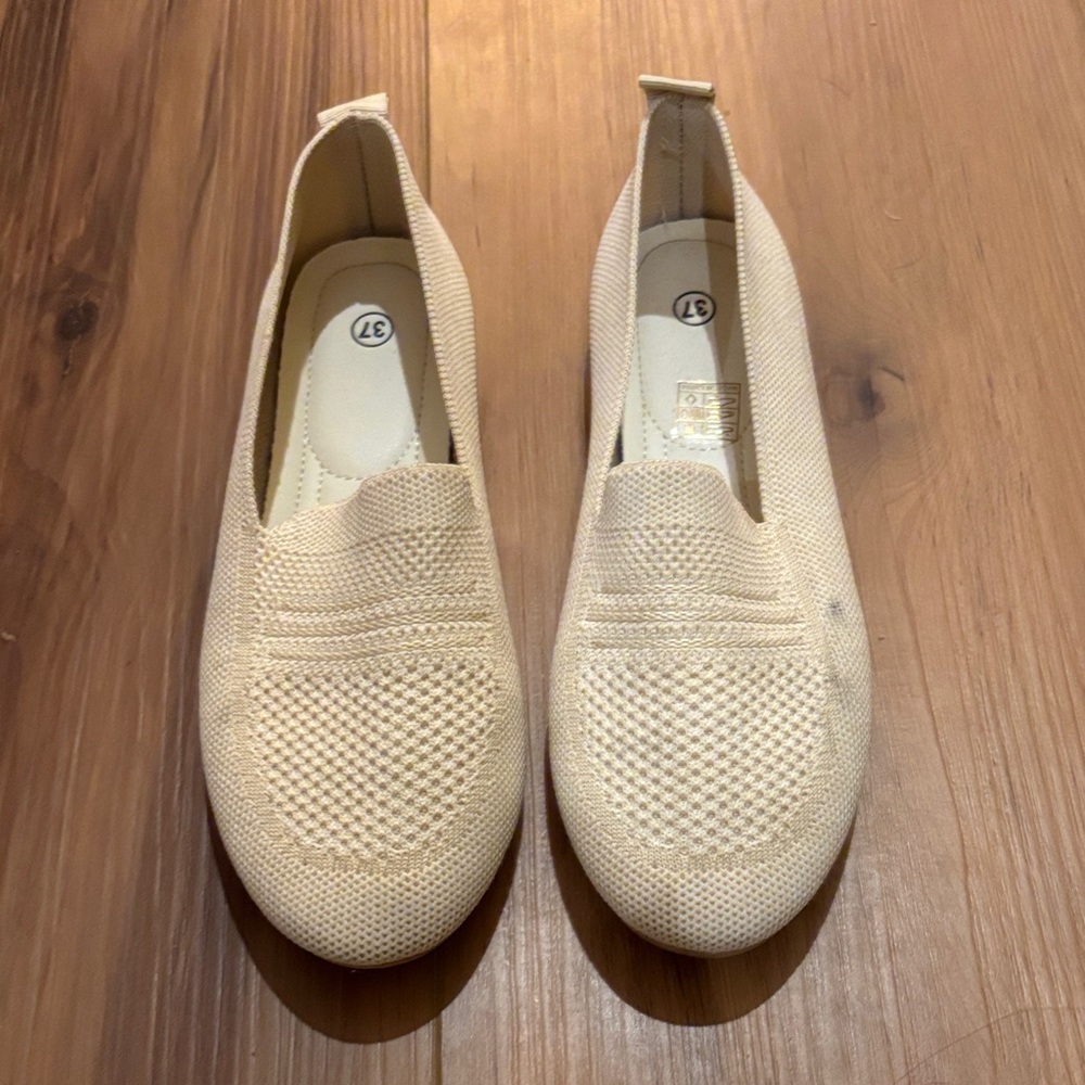 Elegant Cream Slip-On Women's Shoes